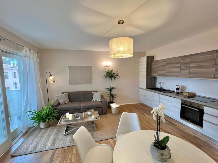 Residenza Bramante Apartamento Olbia Exterior foto